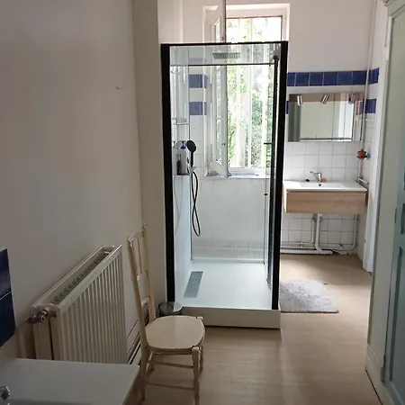 D'hotes A Pensjonat