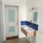 D'hotes A Лябеж